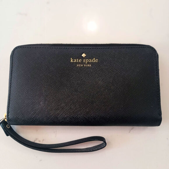 Kate Spade NY Black sarfino pebbled leather wallet/wristlet, Newer condition - Picture 1 of 9